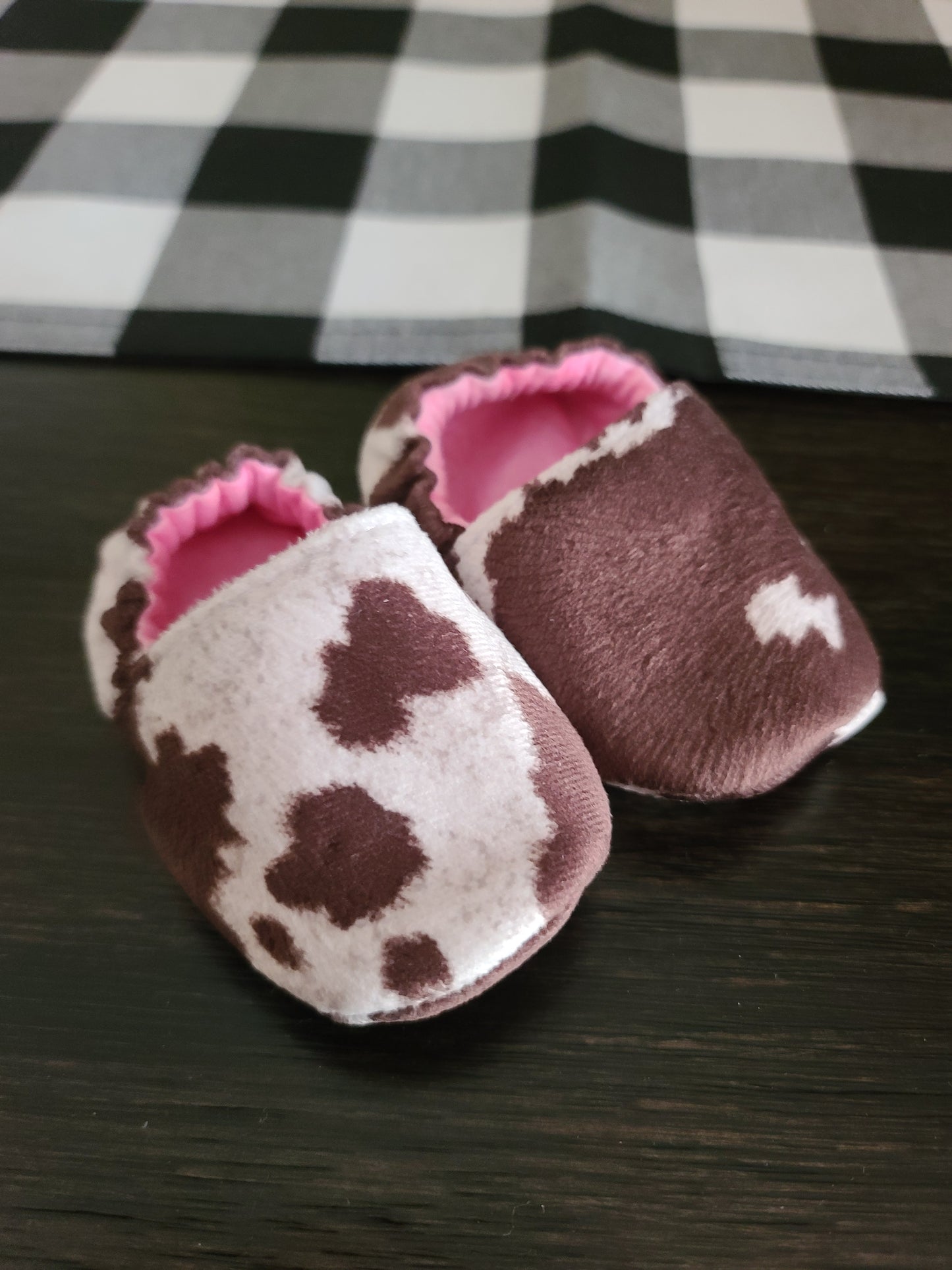 Crib shoes