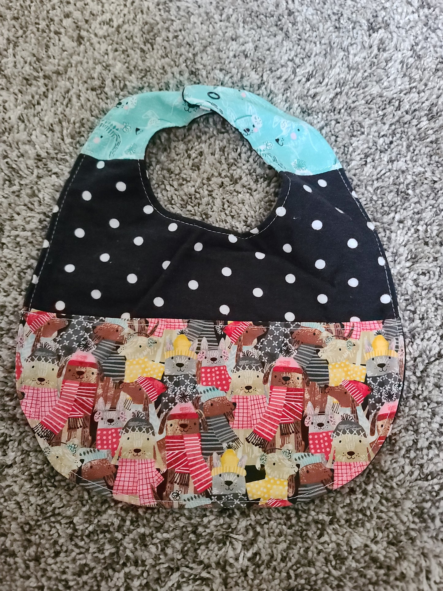 Baby bib - large