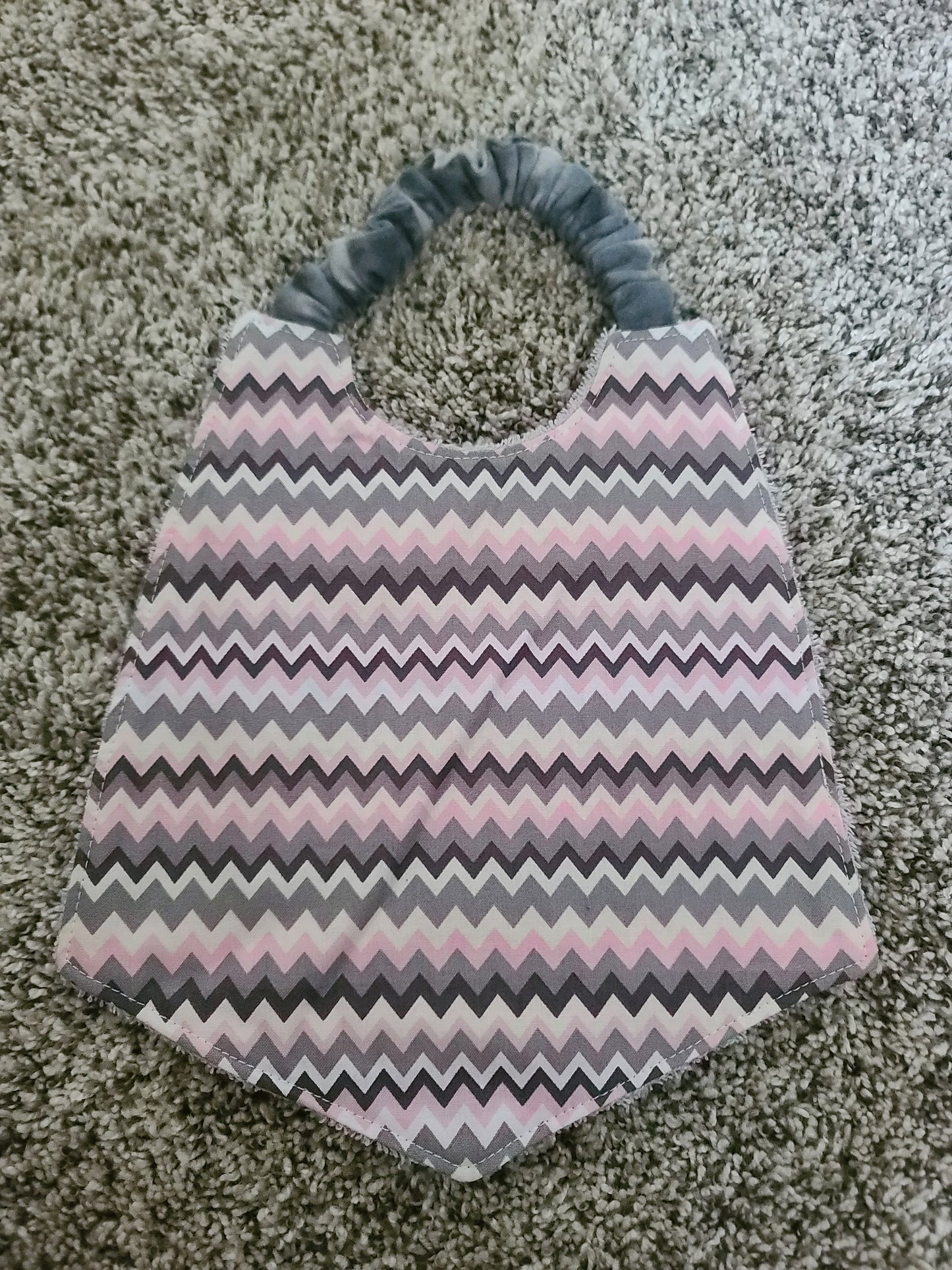 Baby bib - large