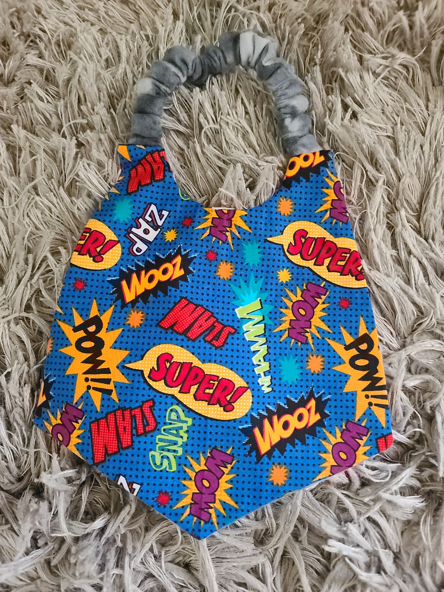 Baby bib - small