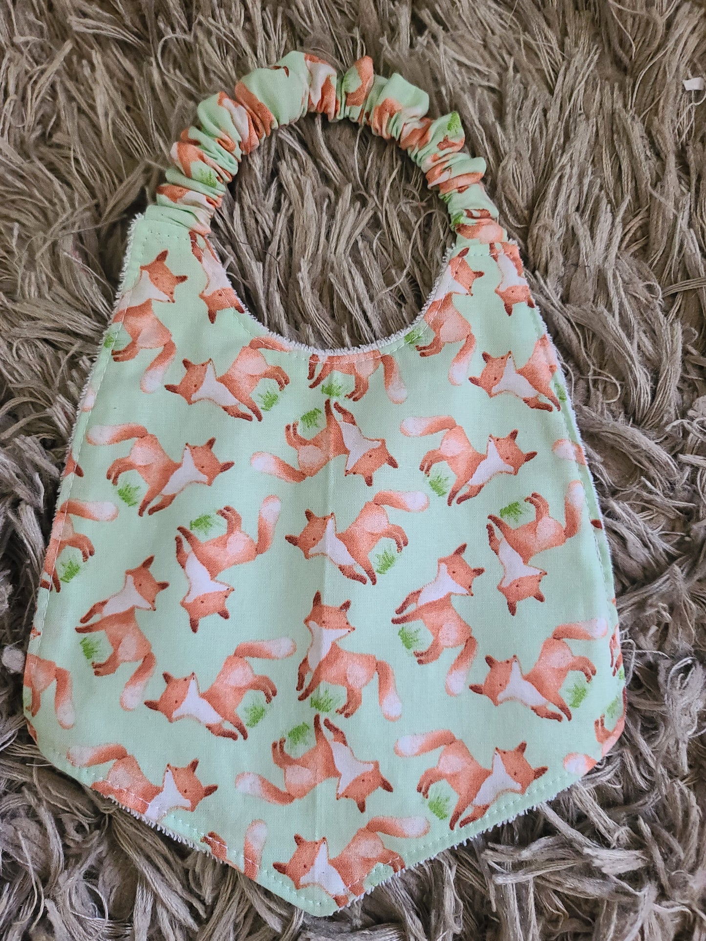 Baby bib - small